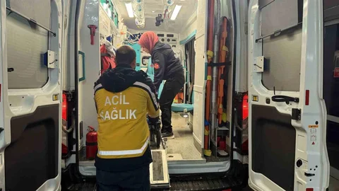 Adıyaman'da İki Araç Çarpıştı