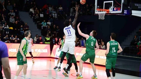 Çayırova'da Basketbol Mücadelesi