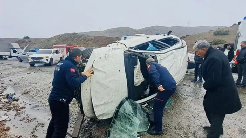 Bingöl'de Trafik Kazası 4 Yaralı