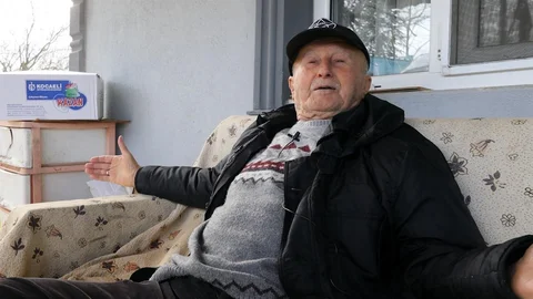 Kocaeli'de 86 Yaşındaki Dede İçin Yardım Projesi