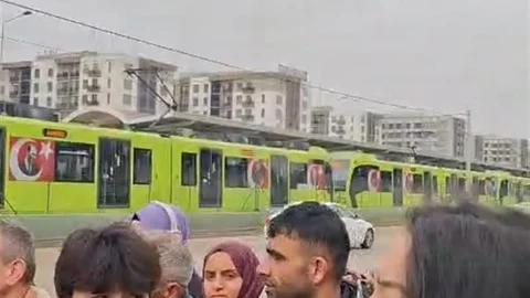 Bursa’da Metro Seferleri Durduruldu