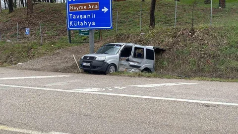 Bursa'da Trafik Kazası: 4 Yaralı