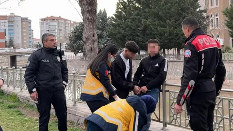 Aksaray'da Bıçaklı Kavga