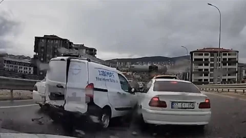 Gaziantep'te Kontrolden Çıkan Araç Kazaya Neden Oldu