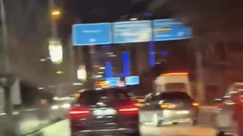 Elazığ'da Makas Atan Araç Görüntülendi