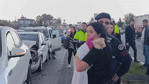 Antalya'da Zincirleme Trafik Kazası