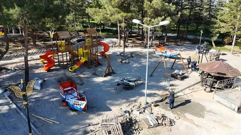 Ertuğrulgazi Türbesi'nde Park Çalışmaları Devam Ediyor