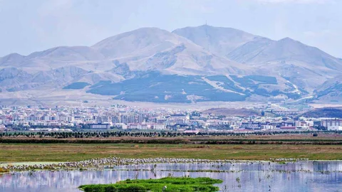 Erzurum'da Petrol Hattında Gecikme