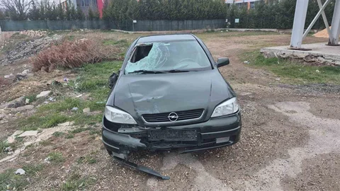 Eskişehir'de Otomobil Çarpan Yaşlı Adam Hayatını Kaybetti