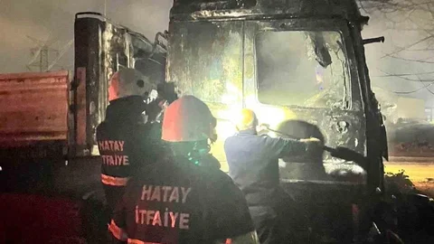 Dörtyol'da Tır Yangını Meydana Geldi