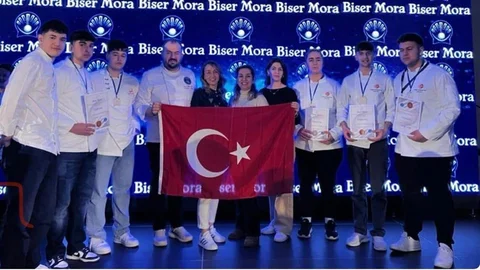 Aydın'dan Genç Aşçılar Avrupa'da Başarı Elde Etti