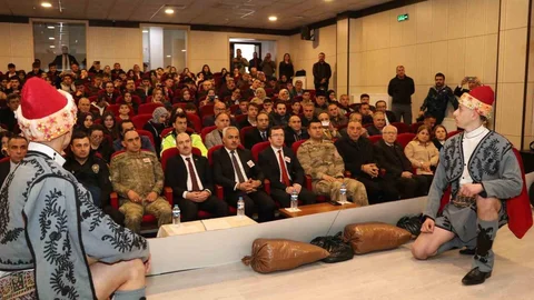Oltu'da Çanakkale Şehitleri Anıldı
