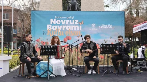 Denizli'de Bahar Coşkusu