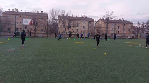 Muş'ta Futbol Antrenmanları Devam Ediyor