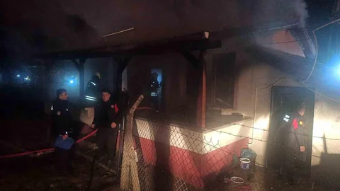 Konya'da Bağ Evinde Yangın Çıktı
