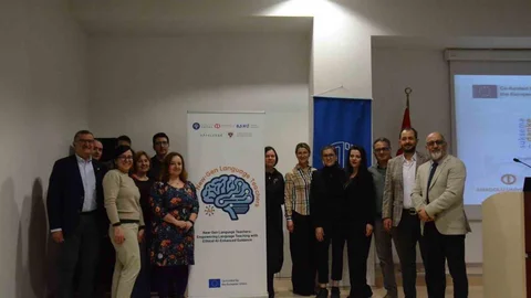 Eğitim Fakültesi'nde Yapay Zeka Projesi