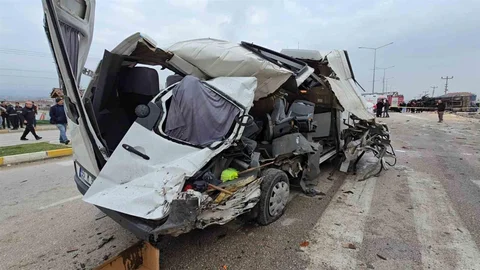 Samsun'da Feci Trafik Kazası
