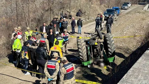 Ardahan'da Traktör Kazası