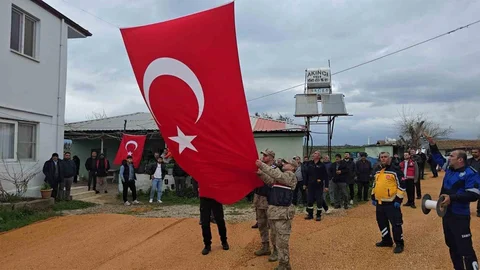 Şehit Askerin Haberi Ailesine Ulaştı