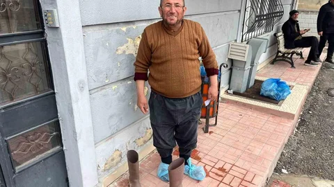 Kirli Çizmelerle Aile Sağlığı Merkezine Giriş