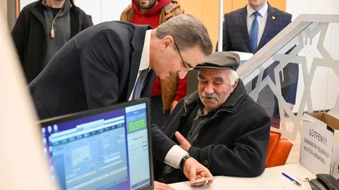 Erzurum'da Vali Baruş'dan Hizmet Vurgusu