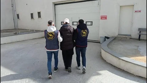 Eskişehir'de Dolandırıcı Yakalandı