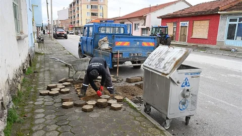 İnönü'de Çöp Konteyneri Düzenlemesi