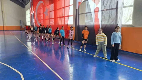 Bulanık’ta Gençler Spora Yönlendiriliyor