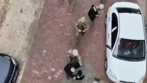 Polise Silahla Mukavemet Eden Şahıs Yakalandı