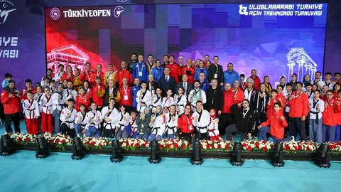 13. Uluslararası Türkiye Açık Taekwondo Turnuvası Başladı