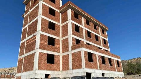 Çermik'te Kur'an Kursu İnşaatı Tamamlandı
