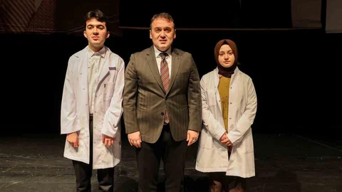 Bilecik’te Tıp Fakültesi Öğrencileri Beyaz Önlük Giydi