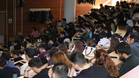 Aydın'da Kök Hücre Paneli Düzenlendi