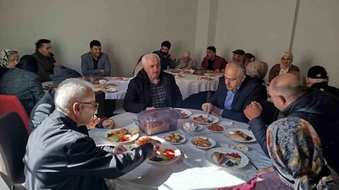 Bayburt’ta Huzurevi Sakinleri Kahvaltıda Buluştu