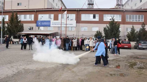 Afyonkarahisar'da Afet Eğitimi ve Tatbikatı