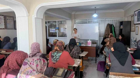 Düzce'deki Kur'an Kurslarına Sağlık Eğitimleri
