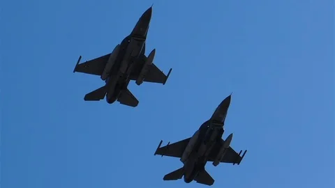 Edirne'de F-16 ve Akıncı Prova Uçuşu