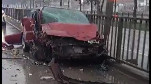 Samsun'da Otomobil ve Tır Çarpıştı