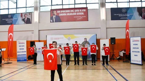 Balıkesir'de Down Sendromlu Gençler Sporda Becerilerini Gösterdi