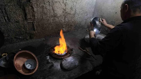 Adana'da Bakırcılar Çarşısı'nın Son Ustaları