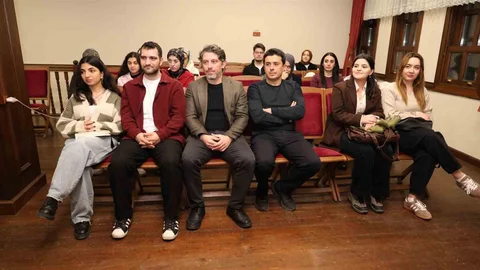 Edebiyat Tutkunları Osmangazi'de Buluştu
