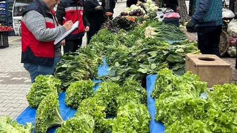 Simav'da Pazar Denetimleri Devam Ediyor