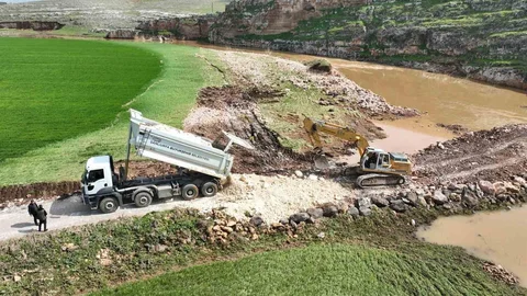 Şanlıurfa'da Sel Hasarları Gideriliyor