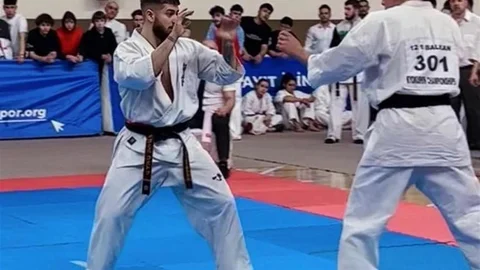 Yıldırım'da Kyokushin Karate Şampiyonası Düzenlendi