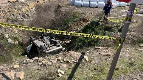 Kütahya'da Trafik Kazası: 2 Ölü, 1 Yaralı