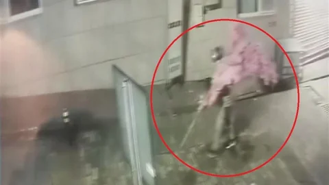 Bursa'da Hırsızlık Olayı Kamerada Yakalandı