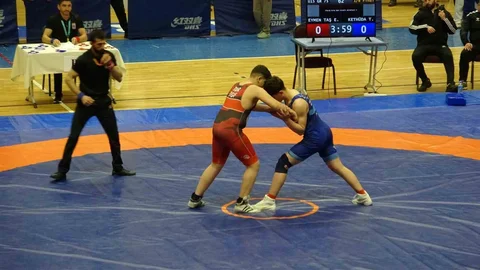 U15 Güreş Müsabakaları Van’da Başladı