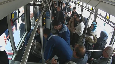 Elazığ'da Otobüs Şoföründen Örnek Davranış