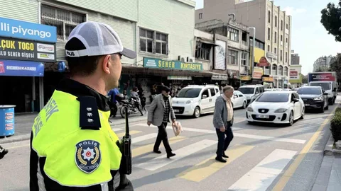 Mersin'de Sürücülere Ceza Uygulandı