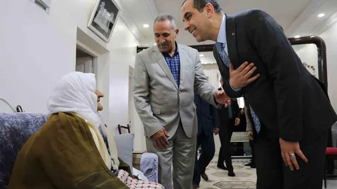 Yaşlılara Sevgi Mesajı İğdır'da